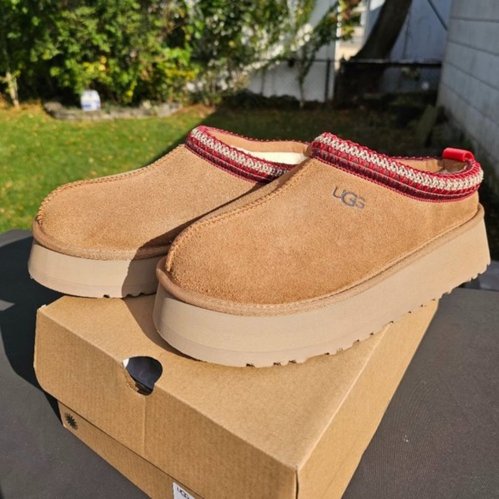 UGG Tazz Chestnut Platform Mule Slipper Clog New With Tags Women’s